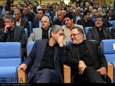 بدهی دولت روحانی به بانک‌ها دو برابر شد/ دولت تدبیر با 83 هزار میلیارد تومان رکورد بدهکاری به بانکها را شکست