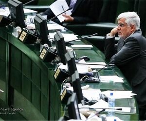 روحانی تصویر روشنی از فعالیت های انتخاباتی عارف ندارد
