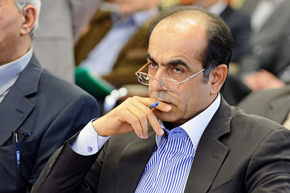 گرانی 10 درصدی برق بدون مجوز مجلس بود/ دولت قیمت‌ها را به حالت قبل برگرداند