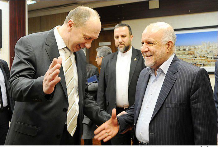 تلاش وزیر نفت برای خام‌فروشی گاز و بدنام کردن صادرات برق!