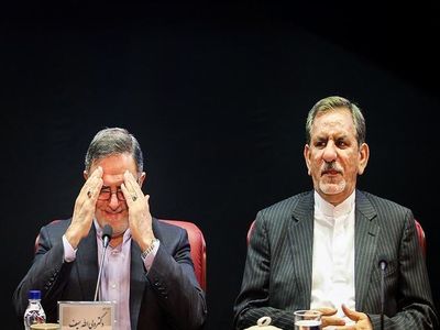 جهانگیری و سیف به خاطر گرانی دلار شرکت‌های خصوصی را تهدید کردند!