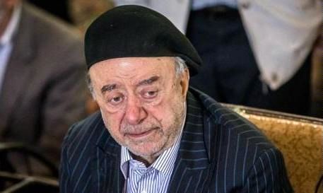 آقای ظریف! بعد برجام برخی به نام توریسم در "امینحضور" تجارت میکنند/ وقتی خارجیها به ما روادید نمیدهند چرا ما باید به آنها روادید بدهیم؟