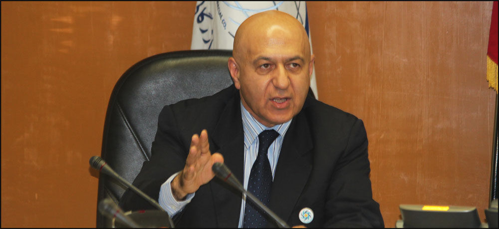 سیف در سال 92 قول داده بود دلار را تک نرخی کند!/ می‌گویند منابع نداریم، ترکیه بدون منابع ارز را تک نرخی کرد