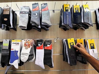 60 درصد کارخانه‌های جوراب بافی نیمه تعطیل شدند/ خرید جوراب 30 درصد کم شد