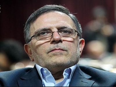 سیف: رشد نقدینگی زیاد است و نباید به این اندازه رشد می‌کرد!/ اگر دوباره شروع می‌کردم قطعا نقدینگی را بهتر کنترل می‌کردم