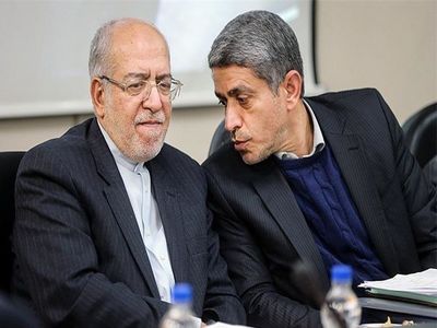 غیبت ‌2 وزیر در مهم‌ترین نشست شورای عالی کار!/ بی اعتنایی طیب‌نیا و نعمت‌زاده به معیشت میلیون‌ها کارگر