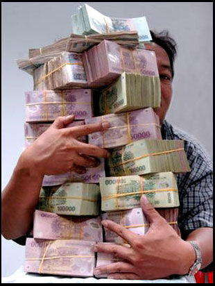 مطالبات معوق بانک‌ها در سال گذشته 33 هزار میلیارد تومان رشد کرد/ 113 هزار میلیارد تونان رقم جدید مطالیات معوق