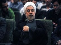 عکس یادگاری دولت روحانی با دستاوردهای دولت قبل چند هفته مانده به انتخابات!