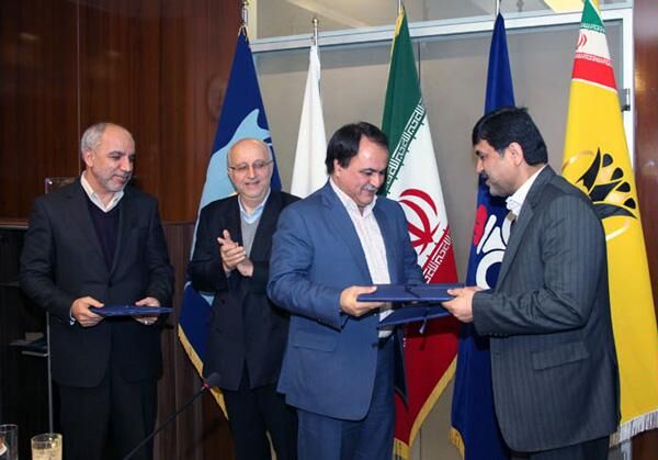 عصبانیت و ترس مدیرعامل بانک پارسیان از اظهارات قالیباف در مناظره دیشب!