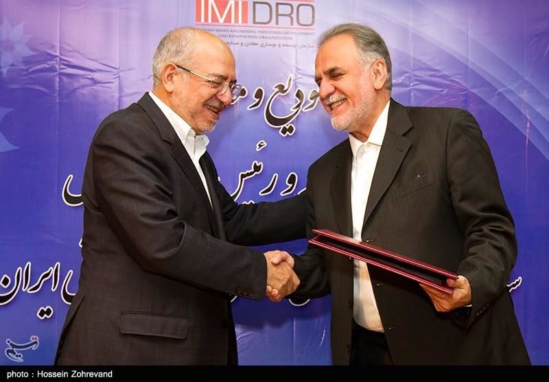 معاون نعمتزاده از ترس خبرنگاران نشست خبری خود را لغو کرد!/ فاجعه معدن آزادشهر کار دست کرباسیان داد