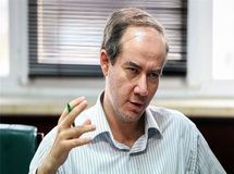 آخوندی نه تنها مستحق تشکر نیست، بلکه باید محاکمه شود/ نامه تشکر نمایندگان مجلس از آخوندی سیاسی بود/ امضاکنندگان نامه تشکر از آخوندی، سیاست‌های لاریجانی را پیگیری می‌کنند