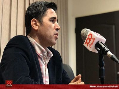 تصویب CFT و اجرای FATF قیمت دلار را گران خواهد کرد/ عده‌ای که گفتند تصویب CFT منجر به ارزانی دلار میشود، قصدشان فریب بود!
