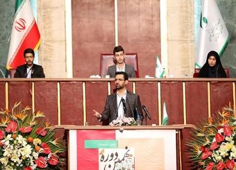 وزیر ارتباطات: هوشمندسازی مدارس فراتر از اتصال به رایانه است