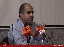 طرف به عنوان سفیر چین انتخاب میشود و خانواده اش را زودتر به چین میفرستد، یکدفعه به او خبر میدهند رئیس بانک مرکزی شدی، این ناکارآمدی نیست!؟