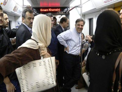 خداحافظی دسته جمعی مشاوران آخوندی از وزارت راه و شهرسازی