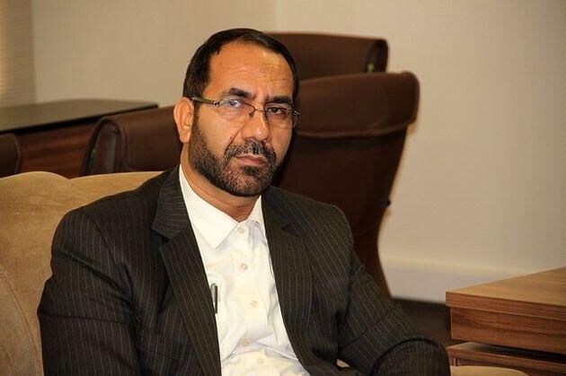 عملکرد آقای آخوندی در وزارت راه و شهرسازی زیر 10 بود/ مخالف شهردار شدن آخوندی در تهران هستم