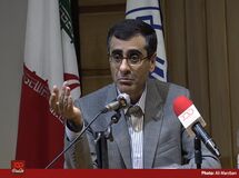 افشای پدید حقوق‌های نجومی، حرکتی پوپولیستی بود