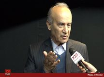 دولت نباید با واردات گوشت برزیلی زمینه قاچاق دام داخلی را فراهم کند/ با فسادی که در زنجیره توزیع وجود دارد، توزیع کارت اعتباری فایدهای ندارد