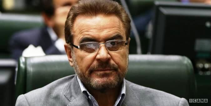 عضو کمیسیون صنعت مجلس رئیس هیات مدیره ایدمِ ایران خودروست!