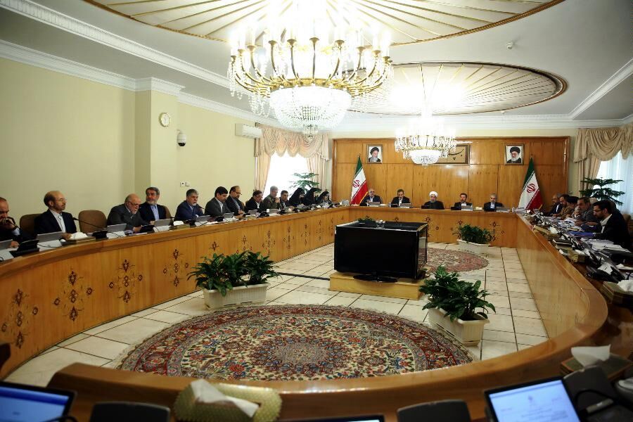 15 شرکت دولتی بیش از 85 درصد بودجه 1200 هزار میلیارد تومانی شرکتهای دولتی را می‌بلعند! + نمودار