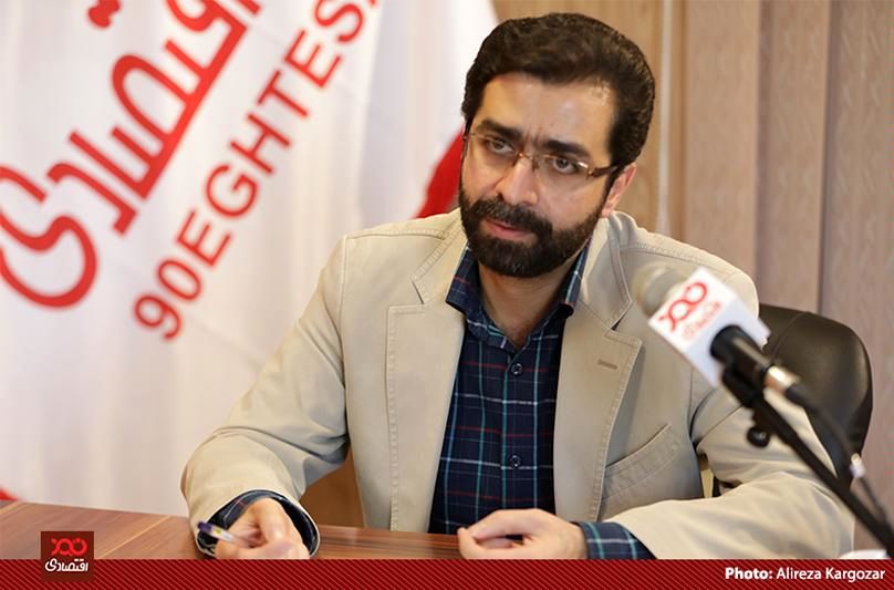 وزن تجارت ایران و اروپا 20 درصد کم شد/ کاهش صادرات به اروپا نشان می‌دهد آنها ما را برای حفظ برجام سرکار گذاشته‌اند!/ گرانی دلار به نفع کشورهای واردات محوری مثل ایران نیست