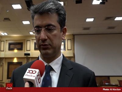 هزینه نقل و انتقال پول در اثر تحریم‌ها فقط 20-17 درصد اضافه می‌شود/ آیا دولت در لایحه بودجه 98 این موضوع را لحاظ کرده است؟!