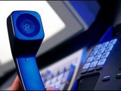 ادامه فروش اجباری اینترنت با خط تلفن در مخابرات تهران / خرید یک خط تلفن یک میلیون و 800 هزار تومان آب می‌خورد!