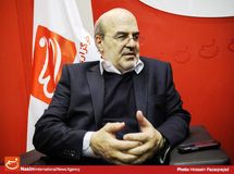 ملخ های مهاجم  تمام درختان و پوشش گیاهی را از بین میبرند!