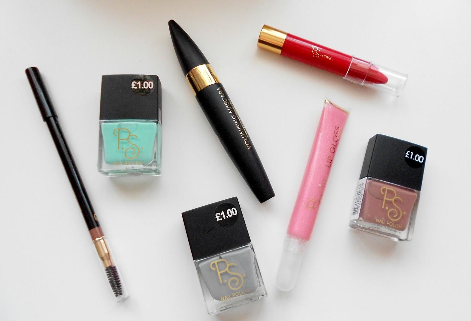 ایران ششمین واردکننده لوازم آرایشی در جهان است