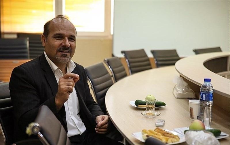 عملکرد شریعتمداری در وزارت کار خیلی بدتر از ربیعی بود/ با این وضعیت تا پایان دولت روحانی خسارتهای وارد شده به وزارت کار و سازمان تامین اجتماعی بیشتر خواهد شد/ ترکیب مدیران تامین اجتماعی وابسته به یک جریان سیاسی خاص است