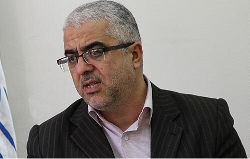 3 یا 4 تا از وزرای روحانی بریده‌اند و آماده استعفا هستند/ برخی از وزارتخانه‌ها تعطیل هستند/ دولت در مواقع حساس توان تصمیمات شجاعانه را ندارد