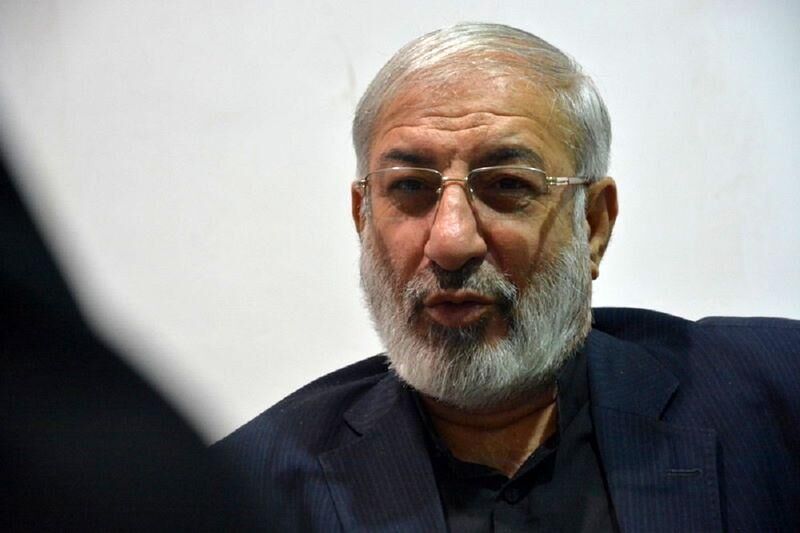 دولت روحانی اعتقادی به حل مشکل مستاجران ندارد/ باید منتظر روزهایی سخت برای کسانی که تاکنون خانه نخریده‌اند، باشیم