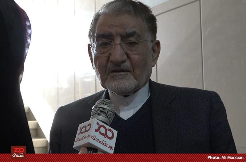گرانی کالاهای اساسی با وجود تخصیص ارز ارزان نشان دهنده ایرادات اساسی نظام توزیع است/ تامین نیازهای اساسی مردم و مواد اولیه کارخانه‌ها در اولویت باشد