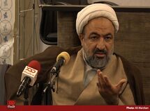 ظریف به برجام و مذاکره معتاد است