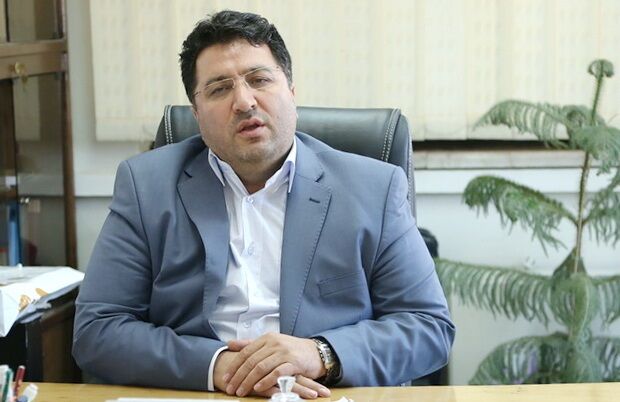 عرضه مرغ با قیمت بیشتر از ۱۲ هزار و ۹۰۰ تومان گرانفروشی است/ اعلام نرخ مصوب مرغ و تخم مرغ