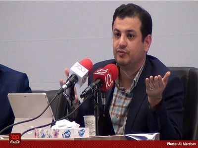 میزان واردات شکر در ۳ ماهه نخست امسال از کل سال‌های ۹۶ و ۹۷ بیشتر است/ شیرینیِ دلار جهانگیری باعث شده است همه بزنند در کار واردات شکر!