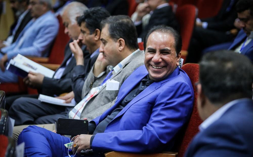 حضور همزمان مهدی جهانگیری برادر معاون اول رئیس جمهور در هیات مدیره ۵ شرکت