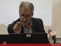 کاهش قیمت دلار ناشی از مداخله مقطعی دولت است/ اتفاقی نیفتاده که قیمت ارز بخواهد به این شکل پایین بیاید