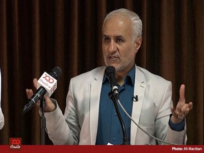 فیلم/ آقای روحانی! چرا کل لیست دریافت کنندگان دلار 4200 تومانی را منتشر نمی‌کنید؟ برادر شما و معاون اولتان را گرفتند؟ چون متهم بودند!