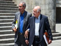 اقناع سازی مردم برای گران شدن بنزین به سبک دولت روحانی!