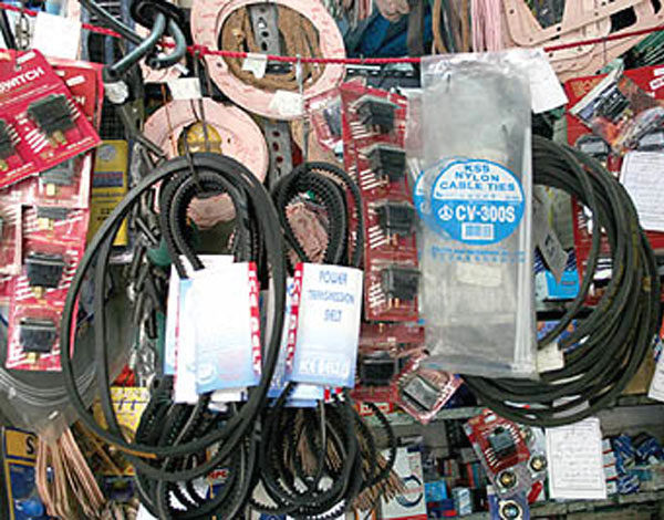 بعد از گرانی بنزین لوازم یدکی ۲۰ درصد گران شد!