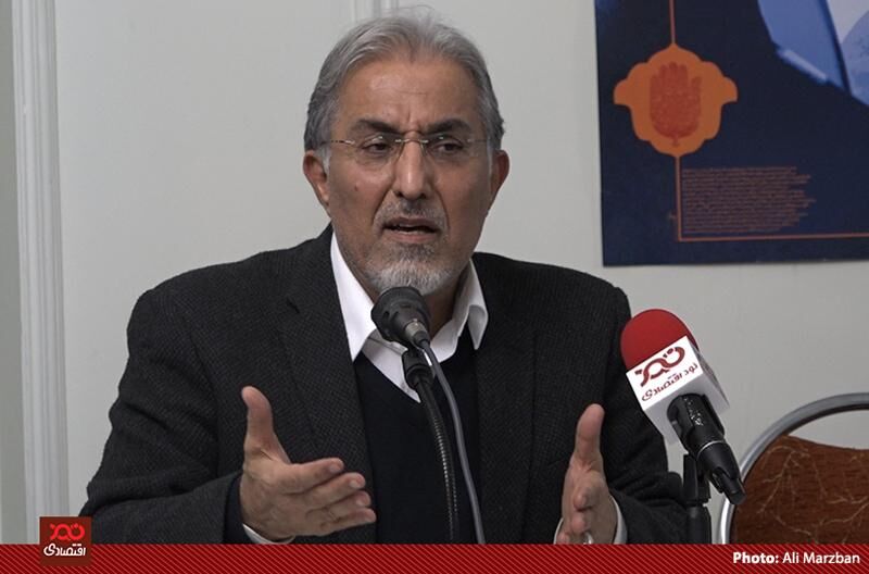 توضیحات حسین راغفر در مورد پیش بینی عجیبش در مورد دلار ۴۰ هزار تومانی
