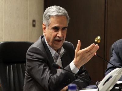 چرا آقای جهانگیری در روز ملی صادرات درباره کاهش ۱۱ درصدی ارزش صادرات صحبتی نکردند؟
