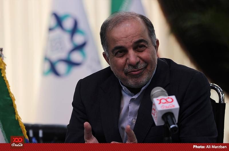 بنگاههایی که صادرات ندارند، نمیتوانند از صندوق توسعه ملی تسهیلات بگیرند