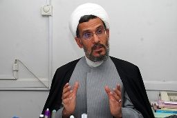 دولت اگر می‌خواست ۲۰۰ تومان هم بنزین را گران کند باید سه ماه با مردم حرف می‌زد