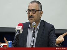 ۳ برابر شدن قیمت بنزین فاصله طبقاتی مردم را بهبود می‌بخشد و اعتراض مردم به گرانی بنزین نیست