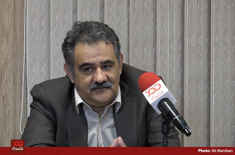 دولت هیچ اقدامی برای مدیریت هزینه‌هایش برنداشته و فقط به فکر درآمد بیشتر است