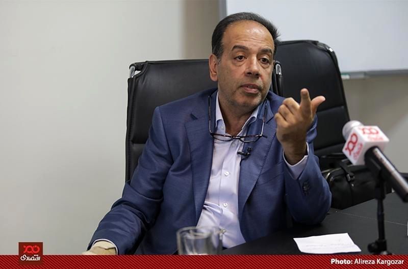 تشییع پیکر سردار سلیمانی تلخی حوادث آبان را به حاشیه برد/ اقدام تلافیجویانه سپاه بعد از جنگ جهانی دوم بیسابقه بود