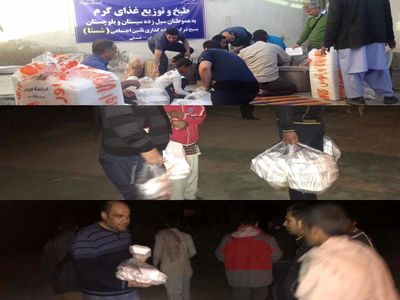 توزیع غذای گرم در مناطق سیل‌زده توسط شستا