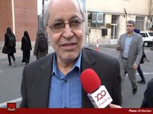 چرا کسی نمی‌گوید اشکال دلار ۴۲۰۰ تومانی چه بوده است؟/ هیچ گروه سیاسی برنامه‌ای برای خروج از وضع فعلی را ندارد